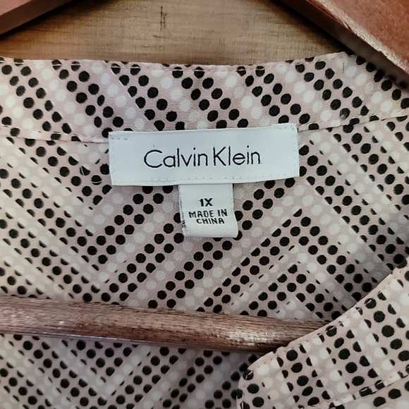 Calvin Klein Plus Size 1x V Neck Top 1/2 Zip Roll Tab Sleeves Pink Blck & White - Picture 7 of 11